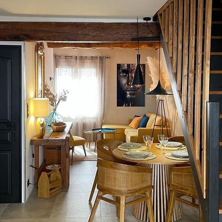 Maison Cosy, 2 Chambres, Adossee Aux Remparts Aigues-Mortes Luaran gambar
