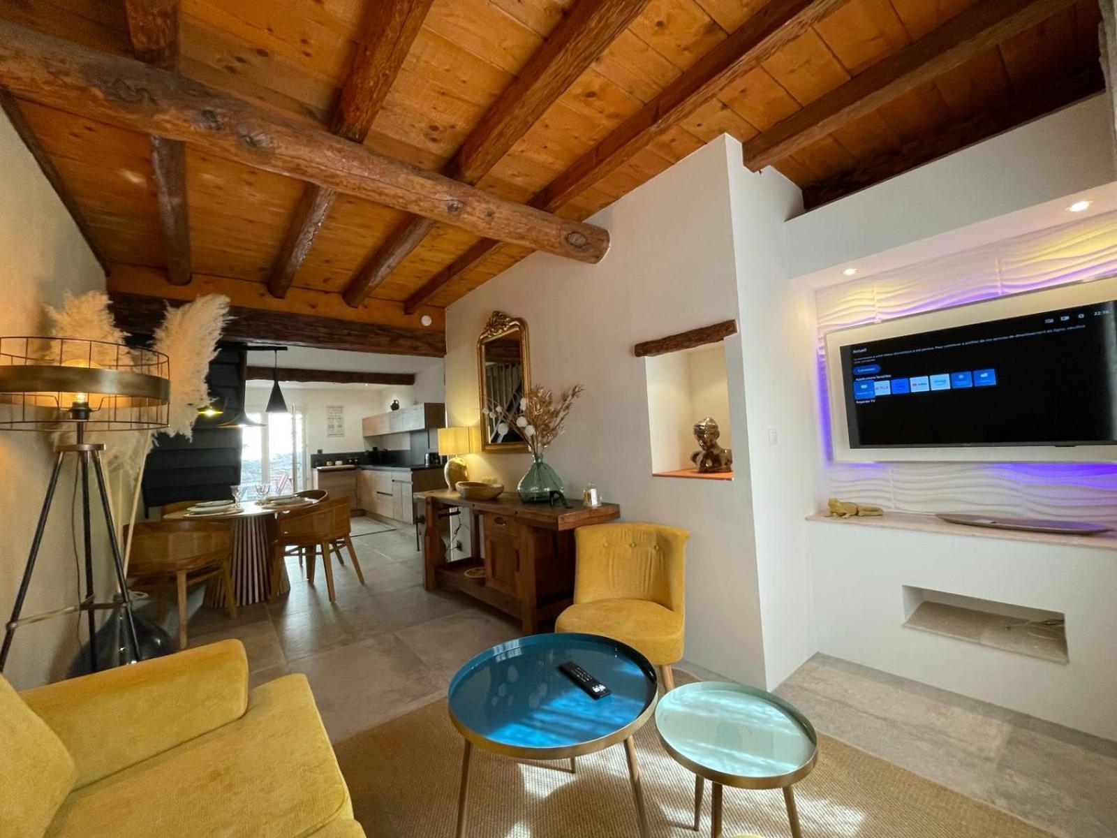 Maison Cosy, 2 Chambres, Adossee Aux Remparts Aigues-Mortes Luaran gambar